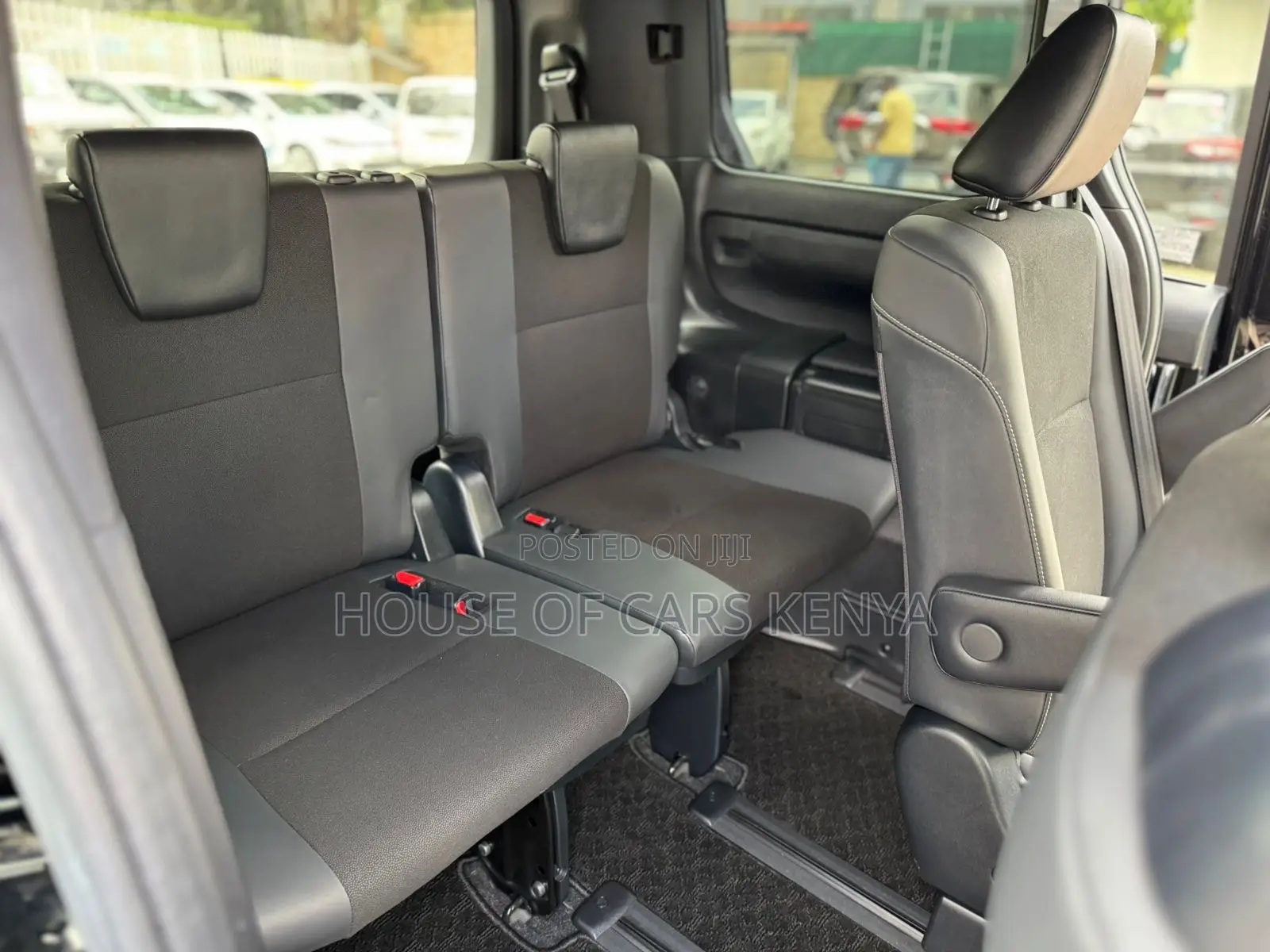 Toyota Noah 2019 Black