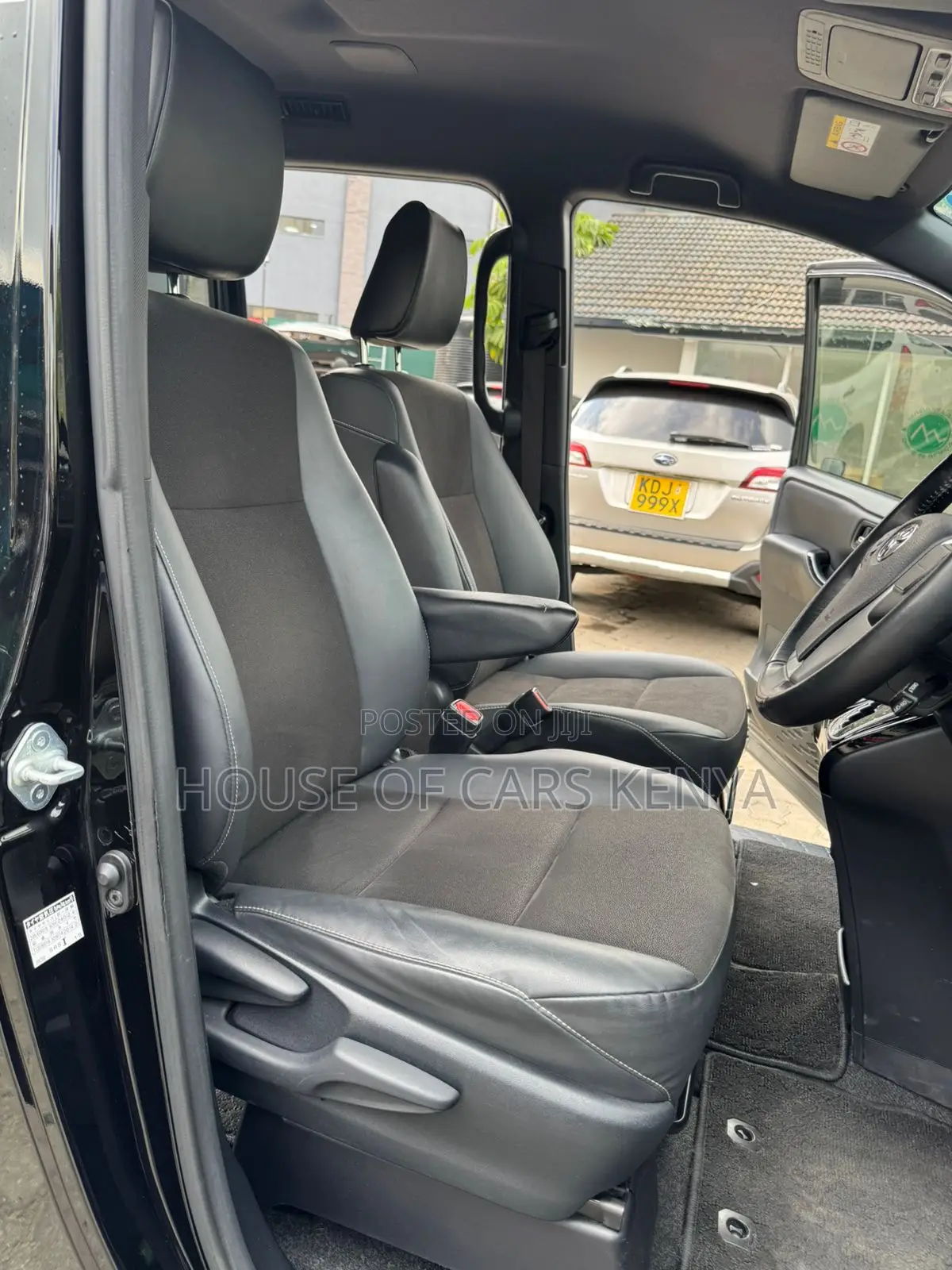 Toyota Noah 2019 Black