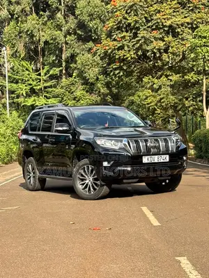 Toyota Land Cruiser Prado 2.8 2018 Black