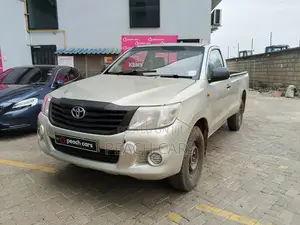 Toyota Hilux 2014 Silver