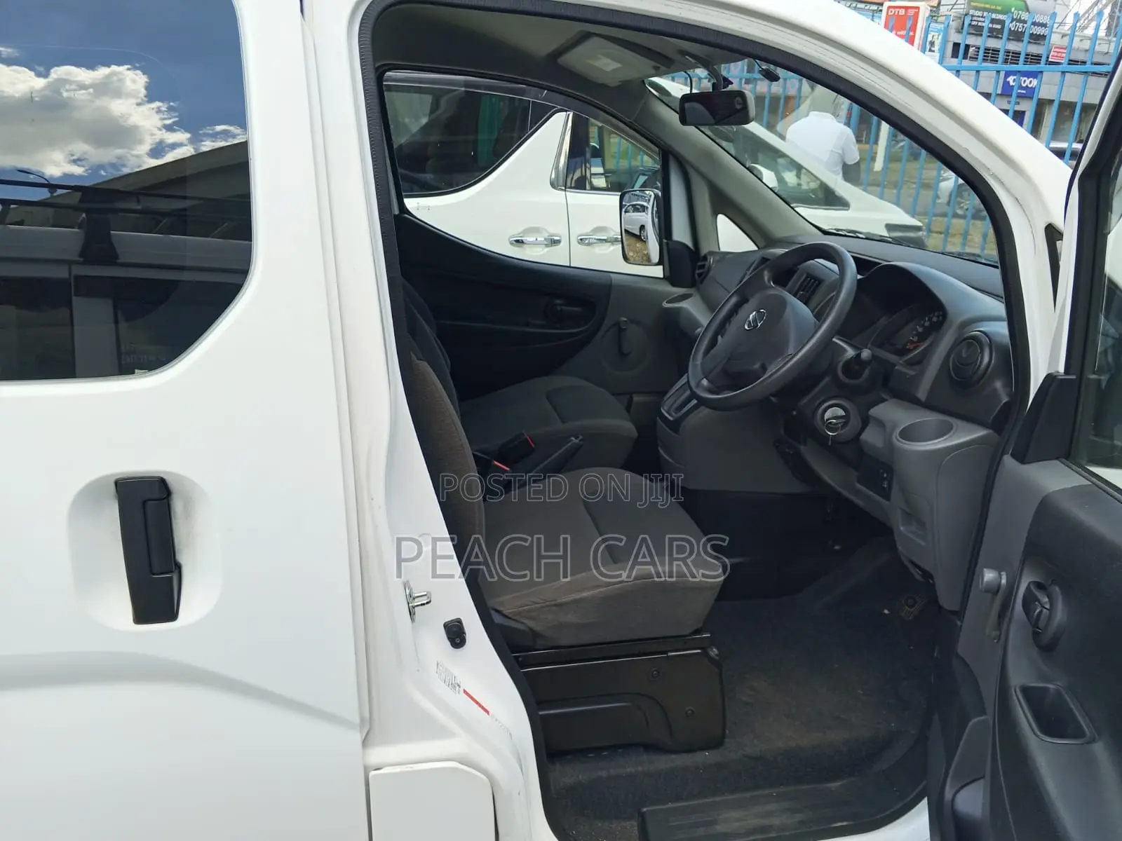 Nissan NV200 2019 White