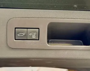 Lexus LX 2022 Green