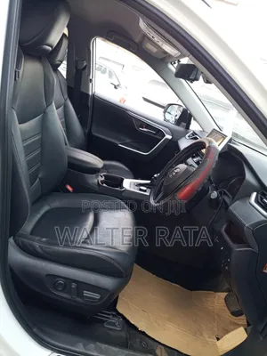 Toyota RAV4 2018 White