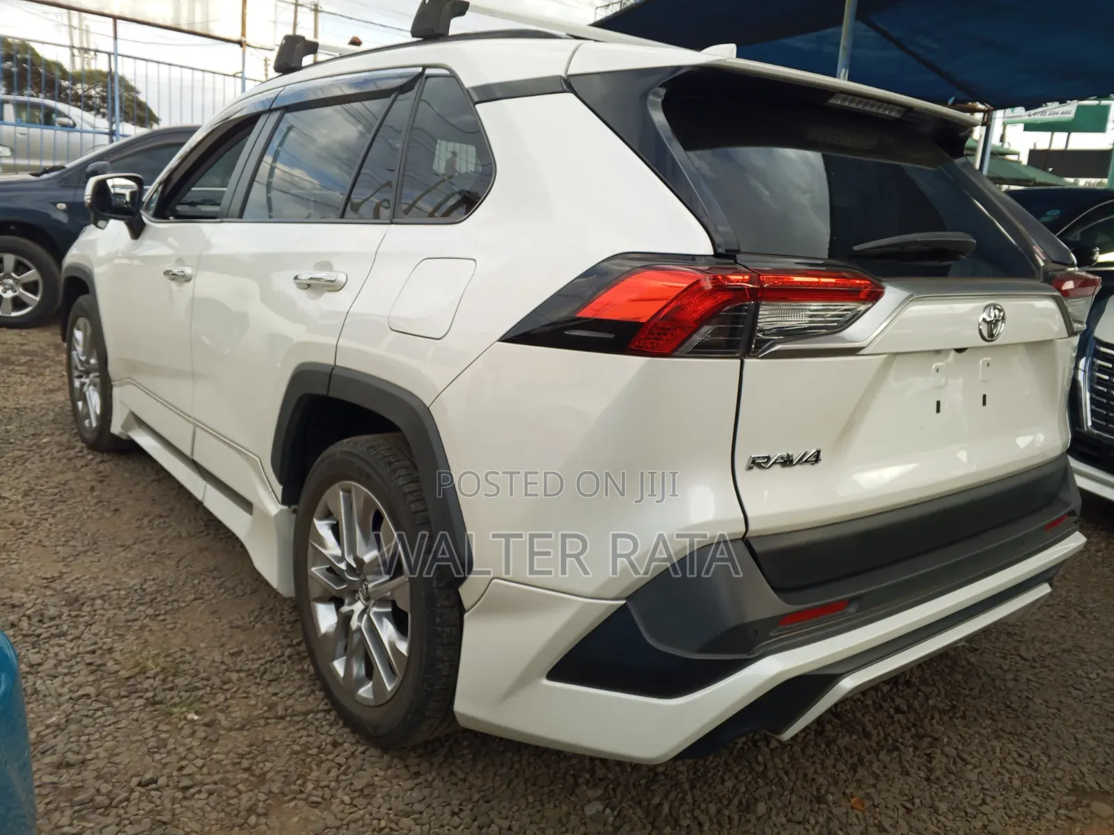 Toyota RAV4 2018 White