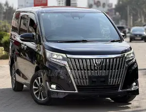 Toyota Esquire 2.0 FWD (7 seater) 2019 Purple