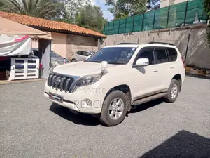 Toyota Land Cruiser Prado 2015 White