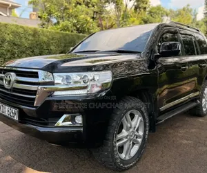 Toyota Land Cruiser 4.5 V8 VXR 2013 Black