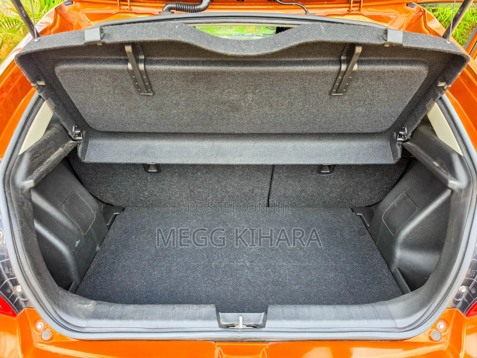 Suzuki Baleno 2018 Orange