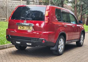 Nissan X-Trail 2009 Red