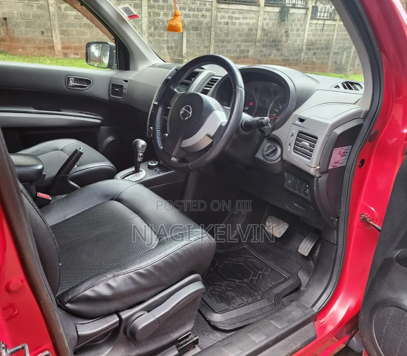 Nissan X-Trail 2009 Red