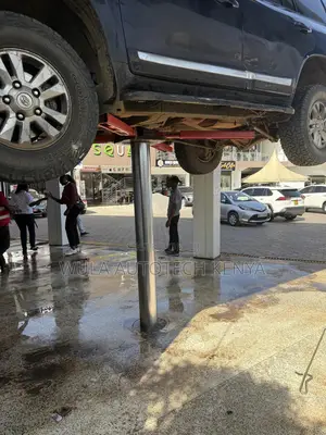 Heavy Duty Single Column Lift Machine For Car Wash