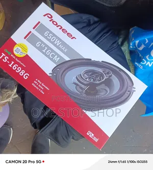 Pioneer Door Speakers With Maximum Power Handling of 650 Watts