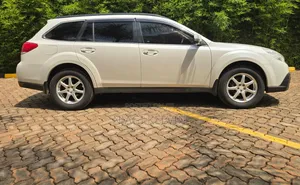 Subaru Outback 2014 White