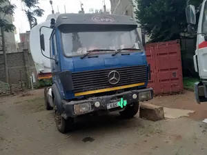 Mercedes Benz 2631 Kah 2003 Blue