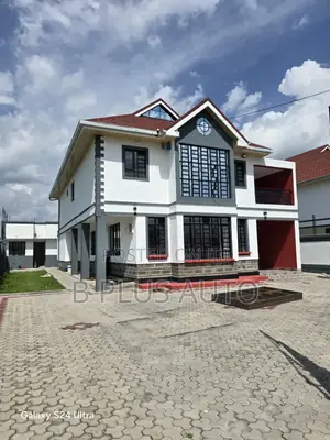 Furnished 4bdrm Maisonette in Barnabas, Nakuru Town East for sale