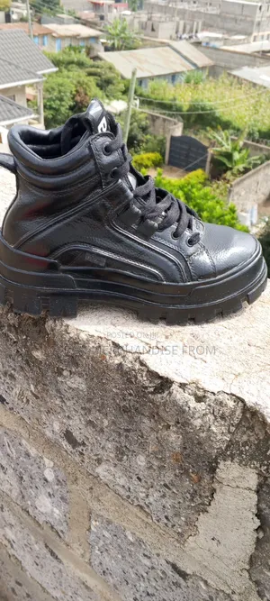 Black Chunky Platform Boots -Stylish Durable Casual Shoes