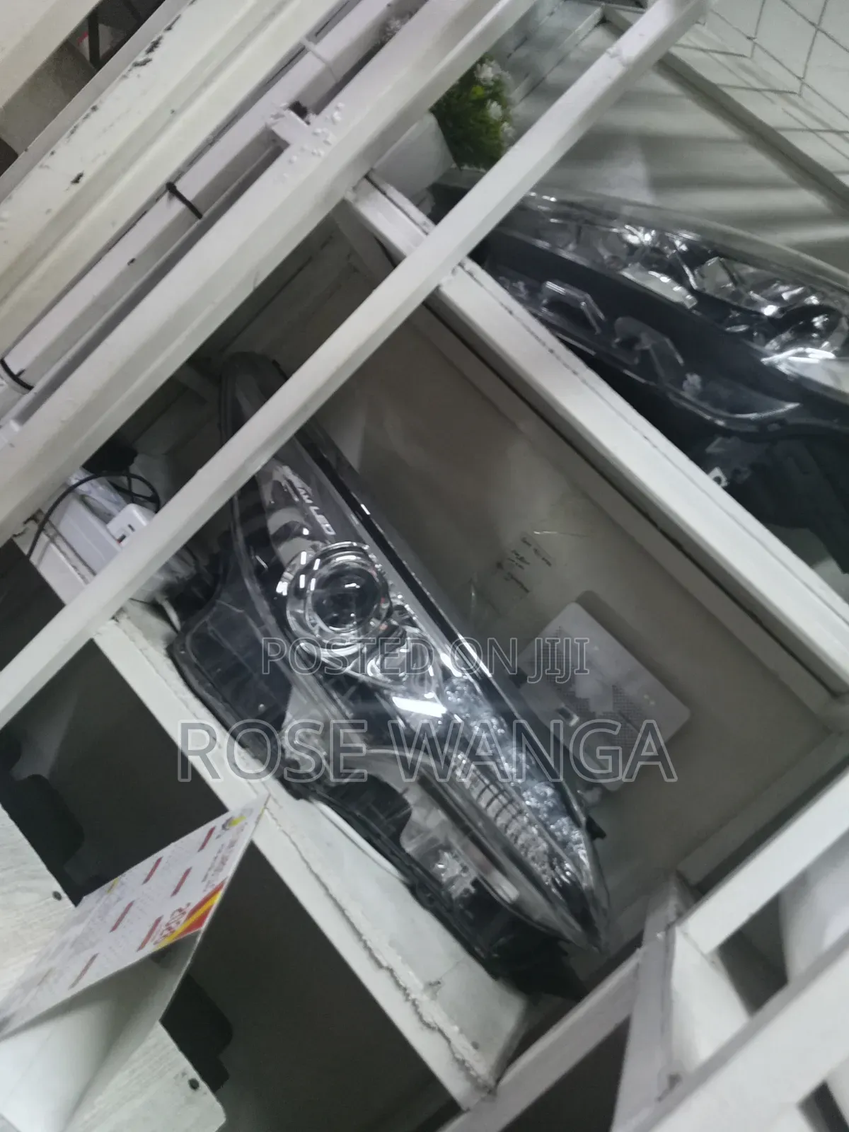 Fortuner Headlight