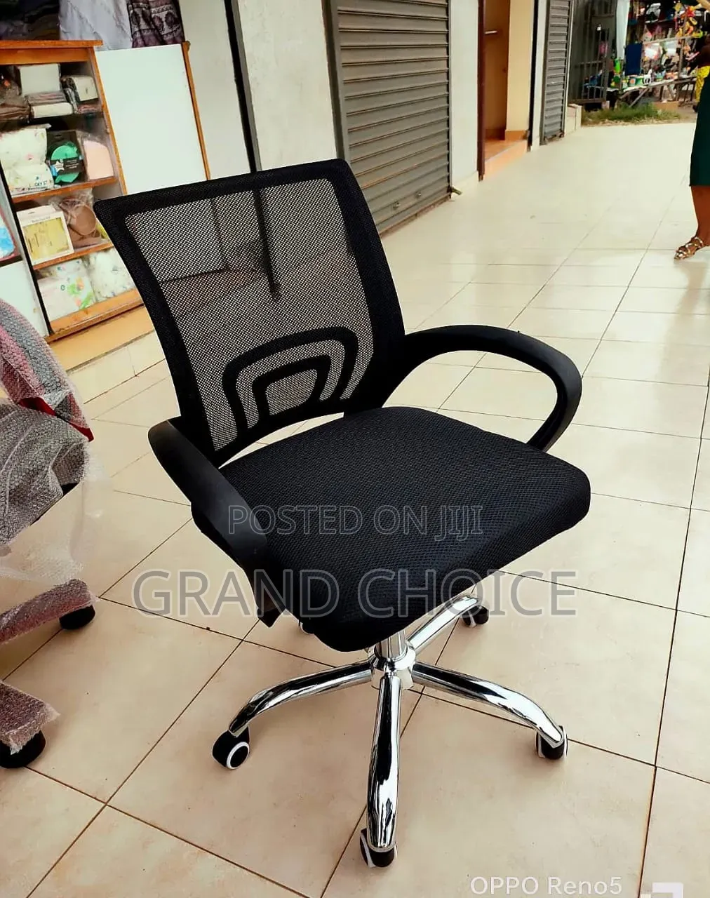 Secretarial Adjustable Mesh Chair