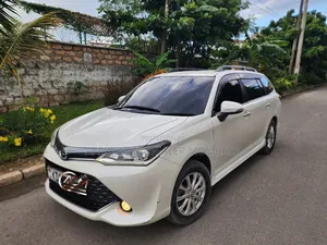 Toyota Corolla Fielder 2017 White