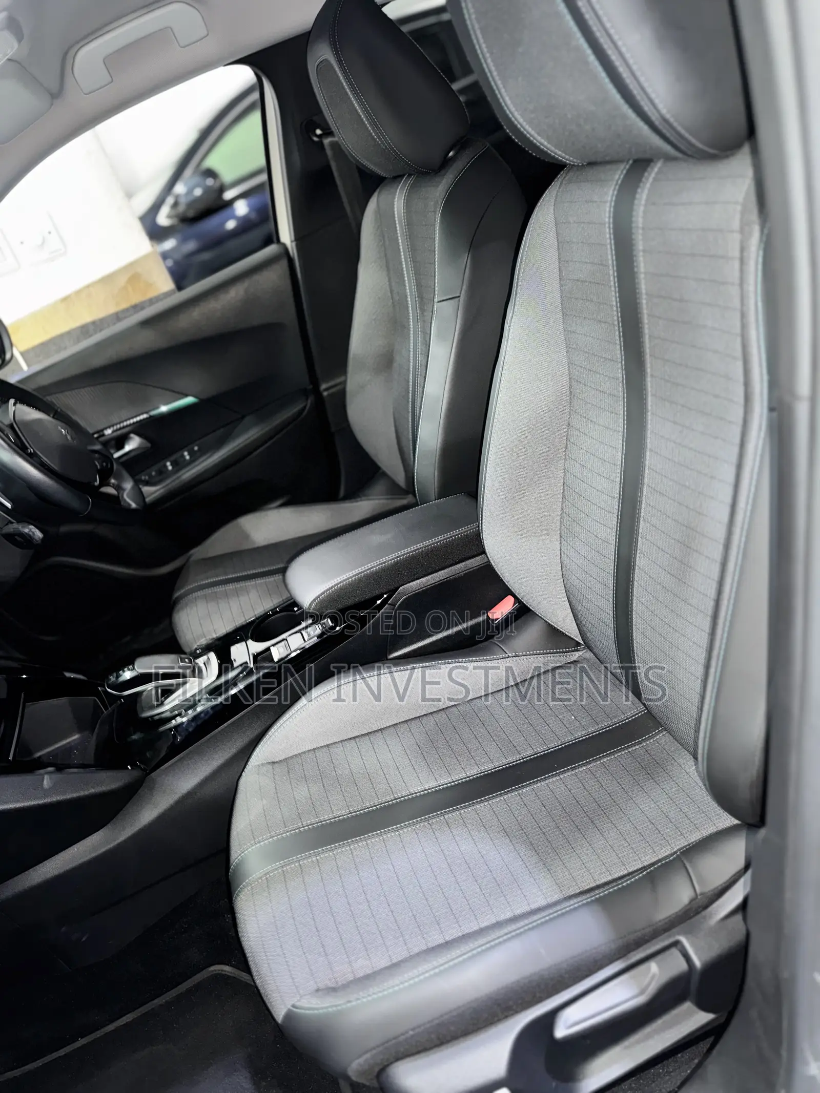 Peugeot 2008 2020 White