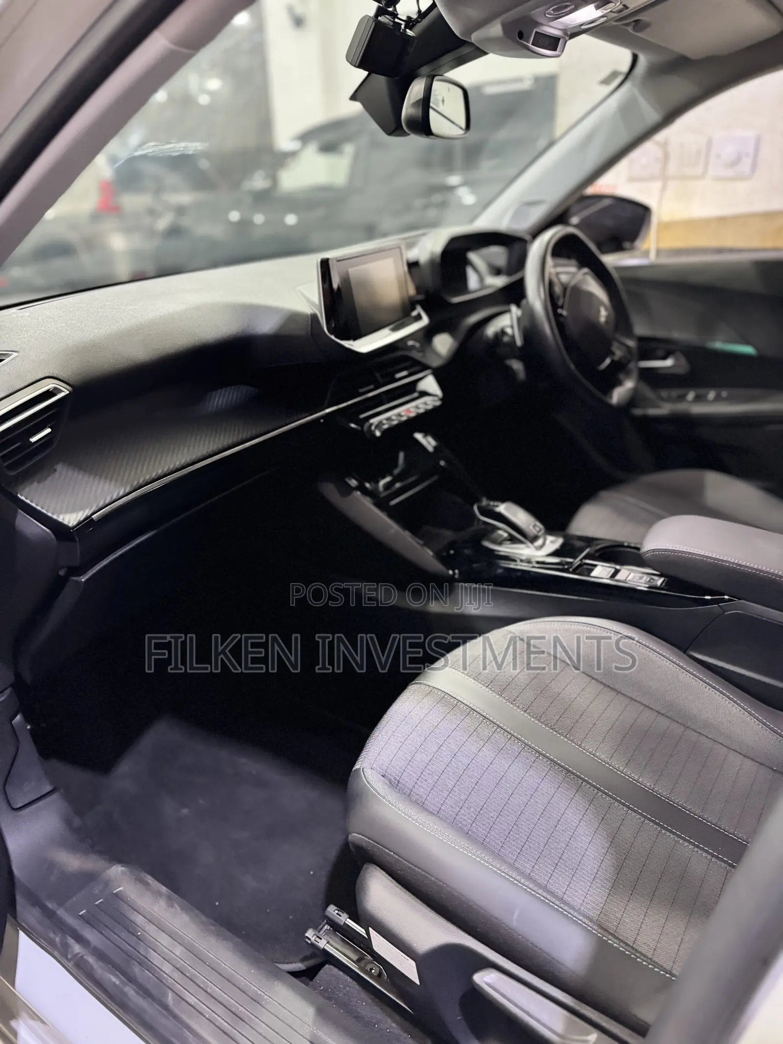 Peugeot 2008 2020 White