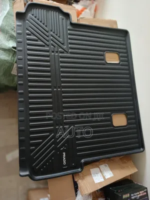 Black Toyota Land Cruiser Prado 150 Trunk Mat