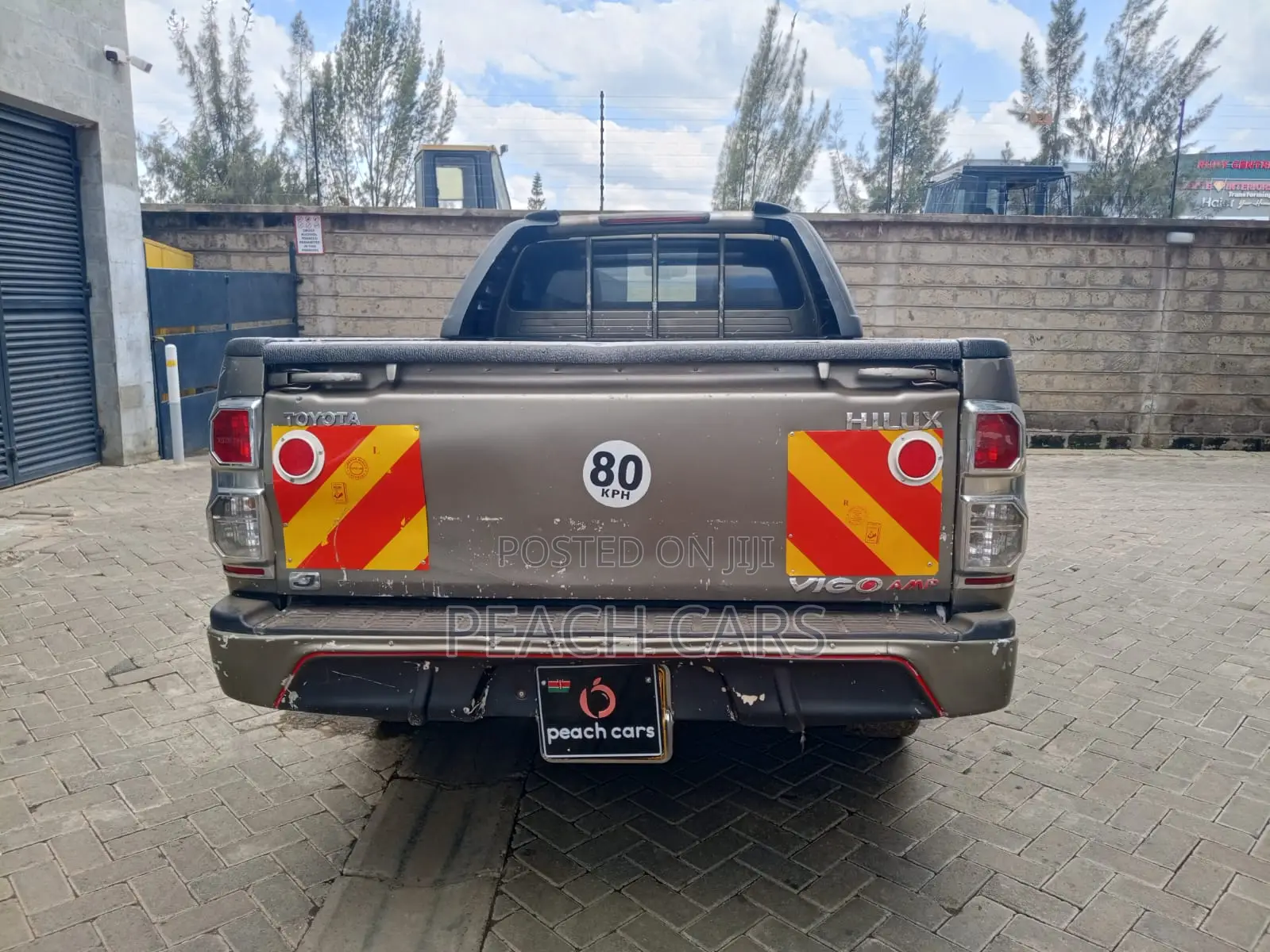 Toyota Hilux 2015 Brown
