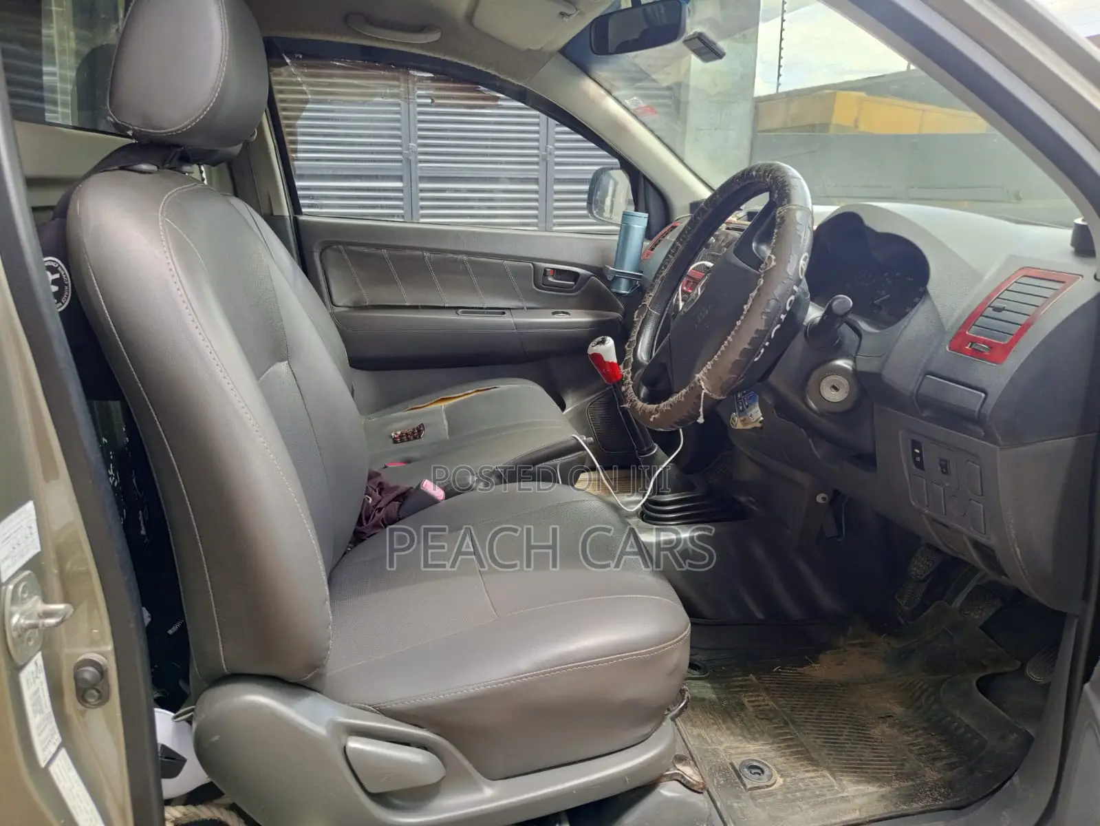 Toyota Hilux 2015 Brown