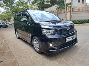 Toyota Voxy 2013 Black