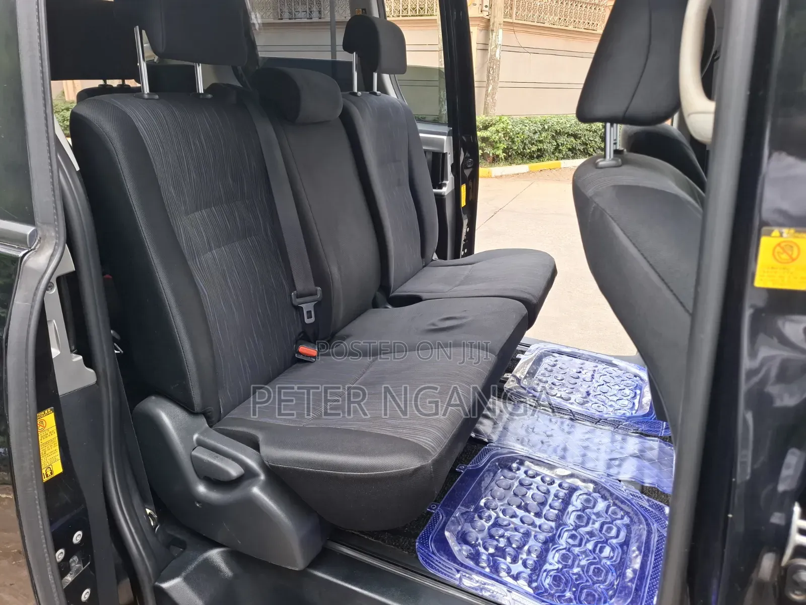 Toyota Voxy 2013 Black