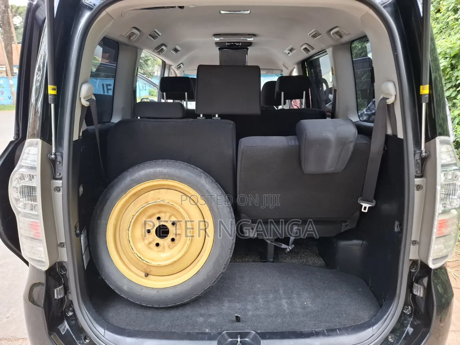 Toyota Voxy 2013 Black