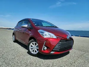 Toyota Vitz 1.5 FWD Hybrid 5dr 2019 Red