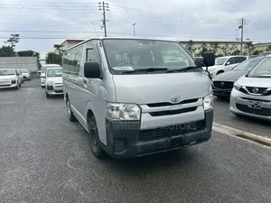 Toyota HiAce 2020 Silver