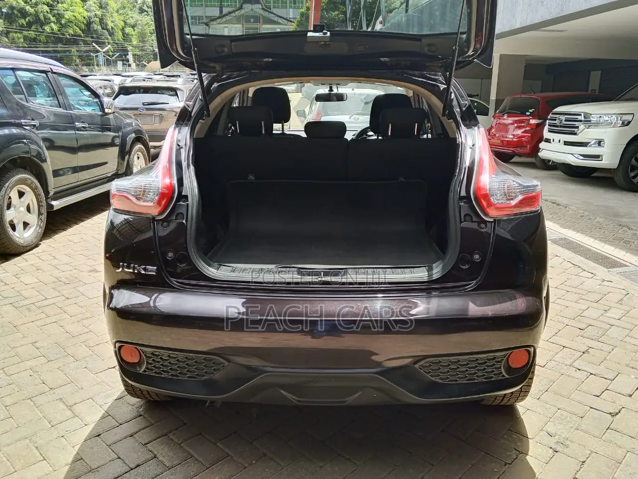 Nissan Juke 2018 Maroon