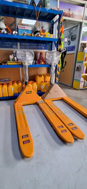 Warehouse Pallet Jack – Easy Operation