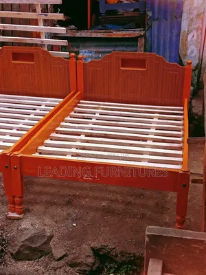 Mordan Bed 4x6 Brown