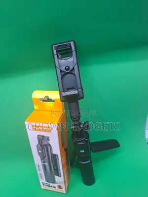 Plokama Live- Selfie Stick Tripod With Led Fill Light