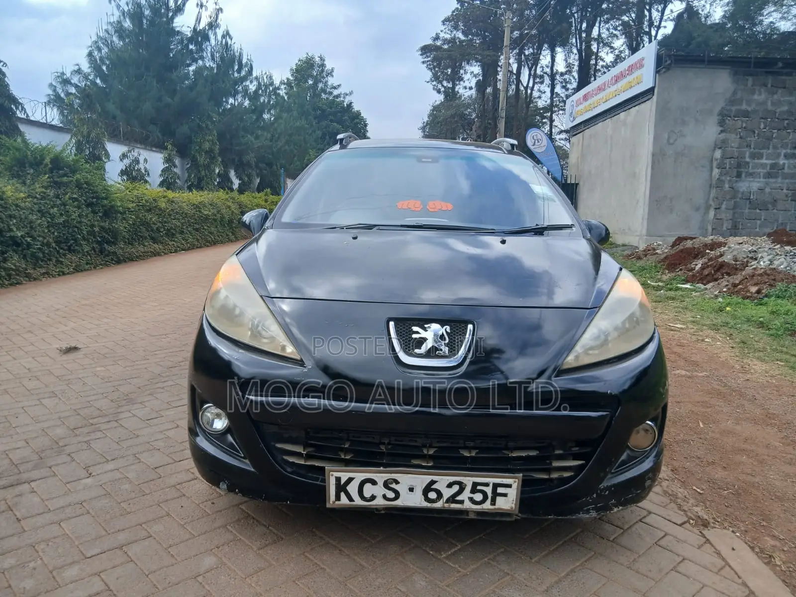 Peugeot 207 2012 Black