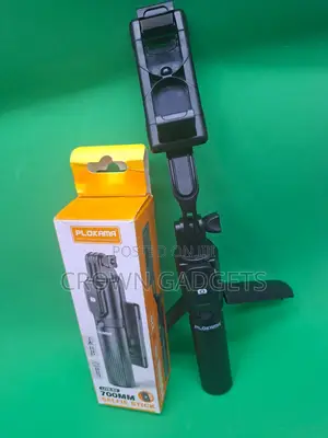 Live- Portable Selfie Stick With Bluetooth Remote Shutter