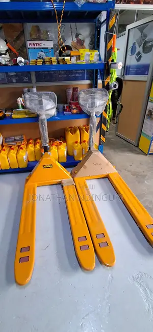 Manual Hydraulic Pallet Truck