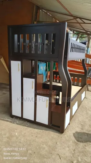 Staircased Double Decker