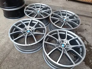 BMW M5 Rims Size 20