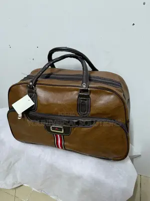 *Travelling Bags*
By Leather Travelling