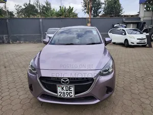 Mazda Demio 2015 Pink