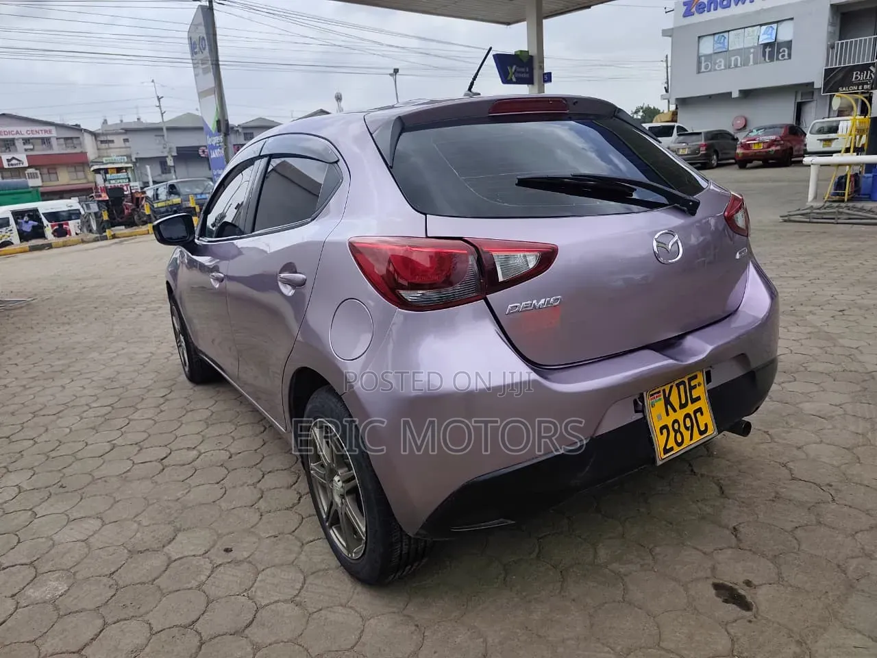 Mazda Demio 2015 Pink