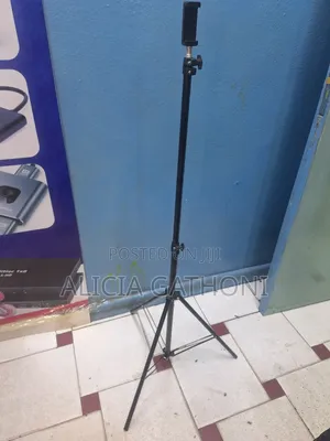 2mtrs Phone/Ringlight /Projector Tripod