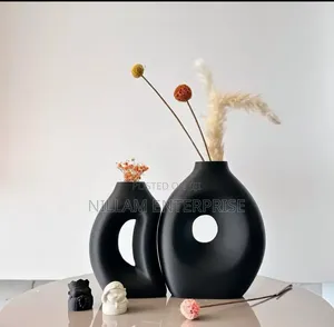 2 in 1 Decorative Doughnut Vase