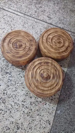 1 Pc Wooden Bowl With Lid/ 1 Pc Chapati Bowl