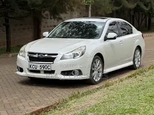 Subaru Legacy 2012 White