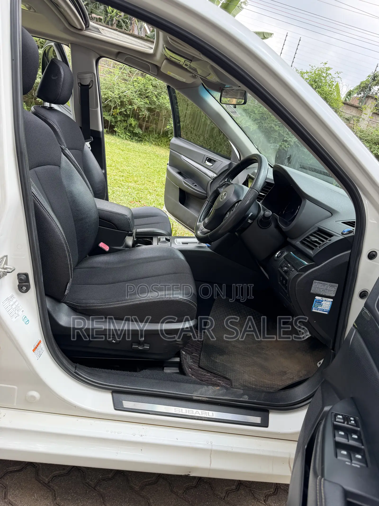 Subaru Legacy 2012 White